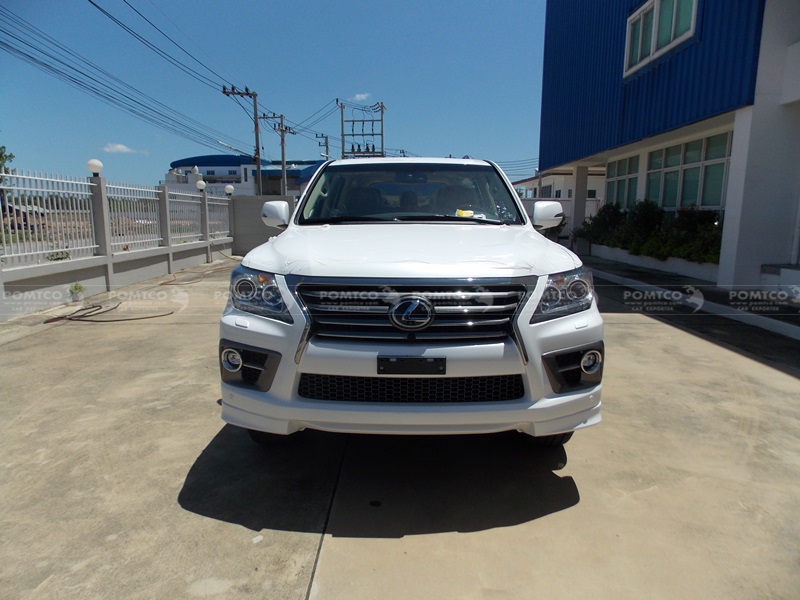 2015 LEXUS LX 570